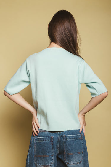 V-NECK SLEEVE SWEATER TOP