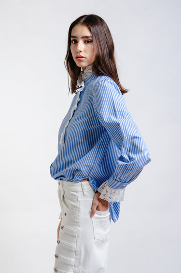 BLUSA RAYAS AZUL C/ENCAJE