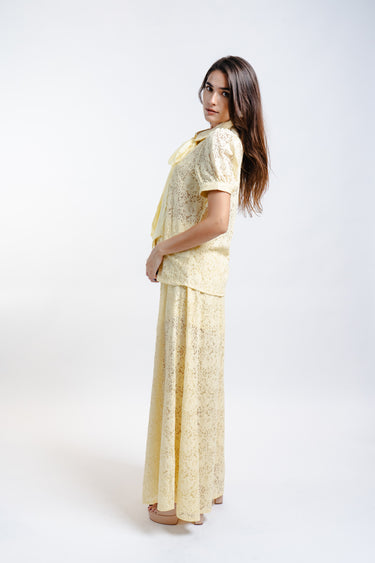CONJUNTO DE ENCAJE WIDE LEG