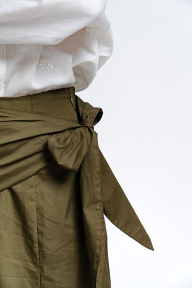 FALDA CON PAÑOLETA VERDE MILITAR/CAFÉ/BEIGE