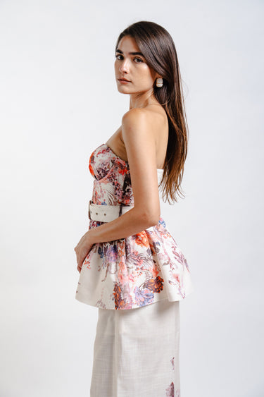 CONJUNTO DE FLORES DE PANTALON Y TIRATES