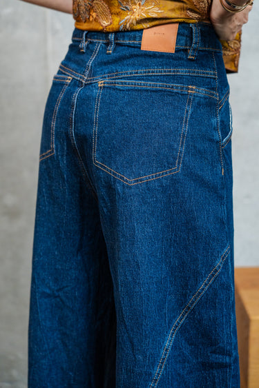 PANTALON DENIM BARREL