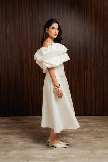 VOLUMINOUS OFF SHOULDER SET