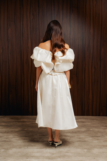 VOLUMINOUS OFF SHOULDER SET